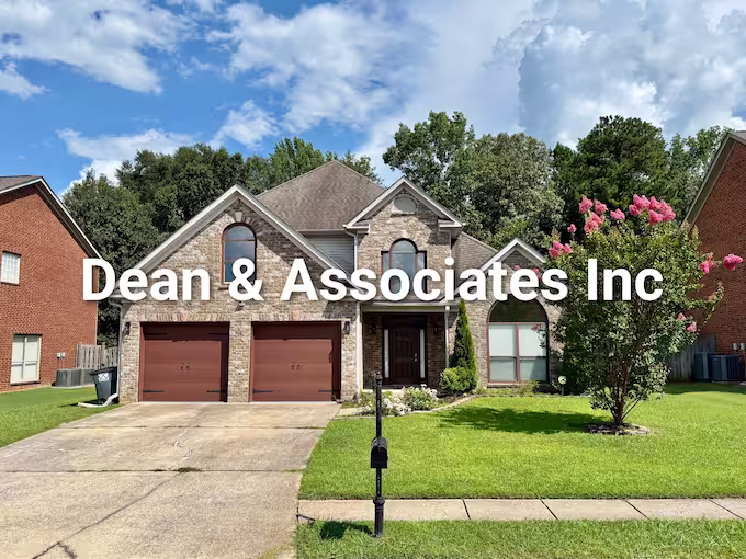 653 Bentmoor Dr